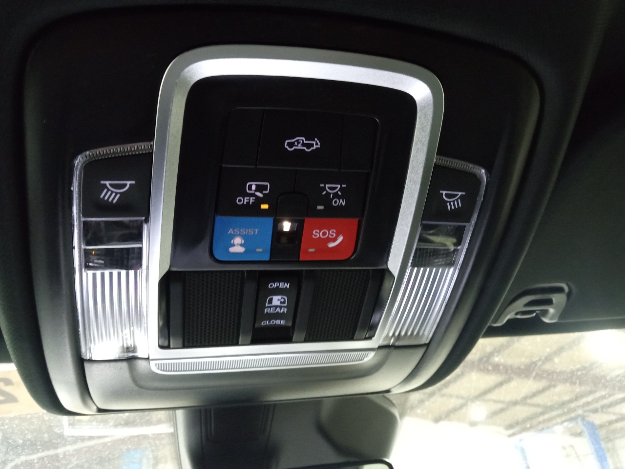 RAM 1500 Big Horn 4x4 Crew Cab 5'7" Box 2026