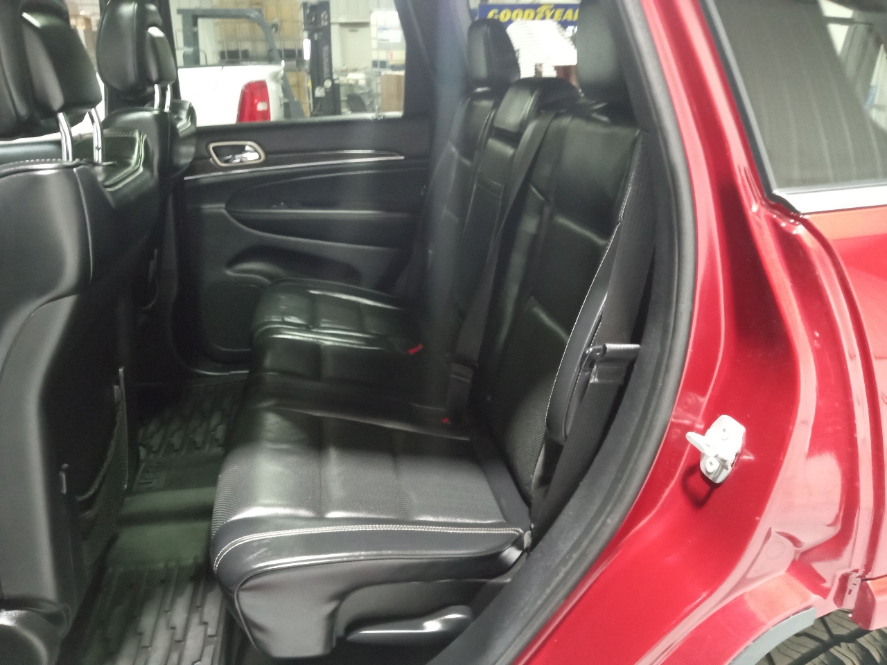 Jeep Grand Cherokee 4WD 4dr Overland 2015