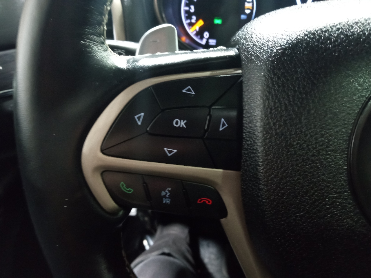 Jeep Grand Cherokee 4WD 4dr Overland 2015