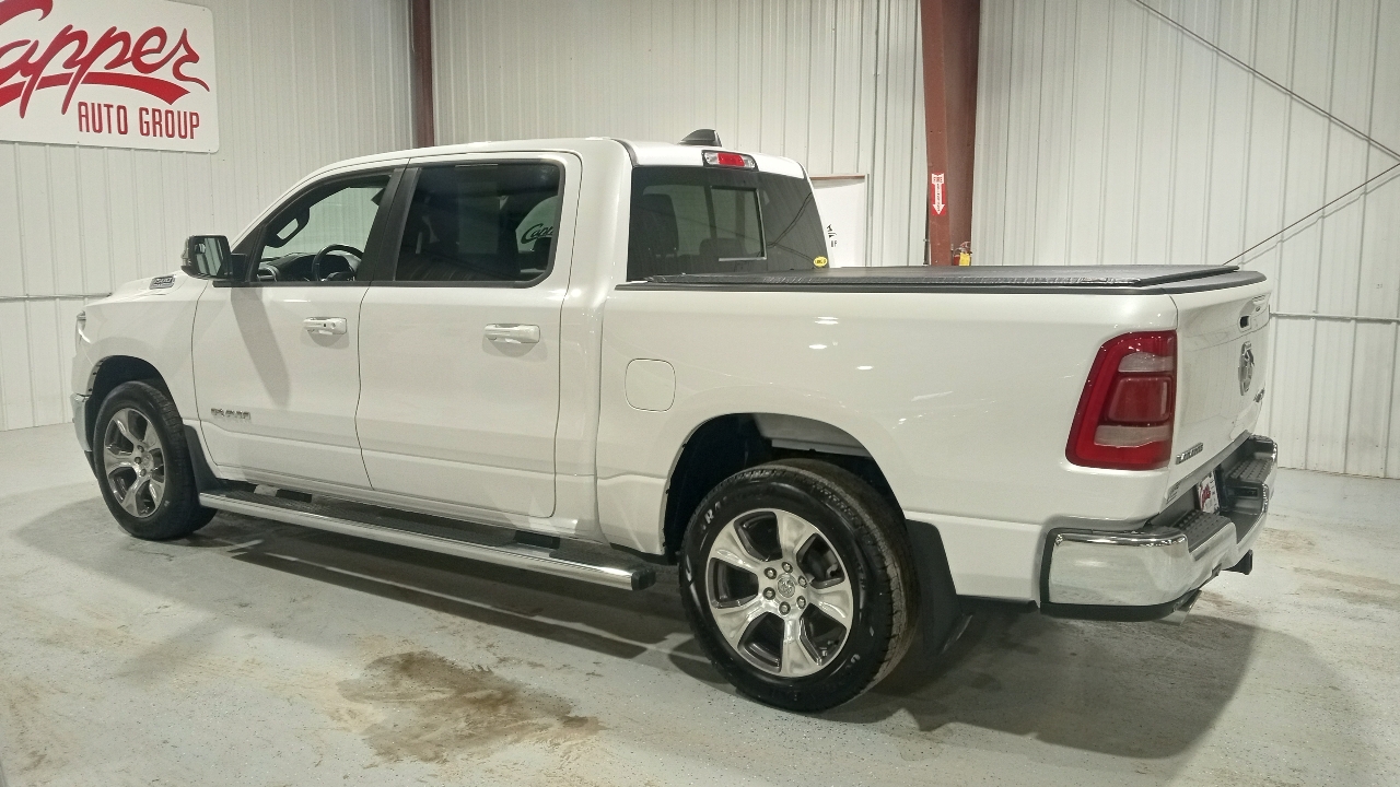 RAM 1500 Laramie 4x4 Crew Cab 5'7" Box 2023