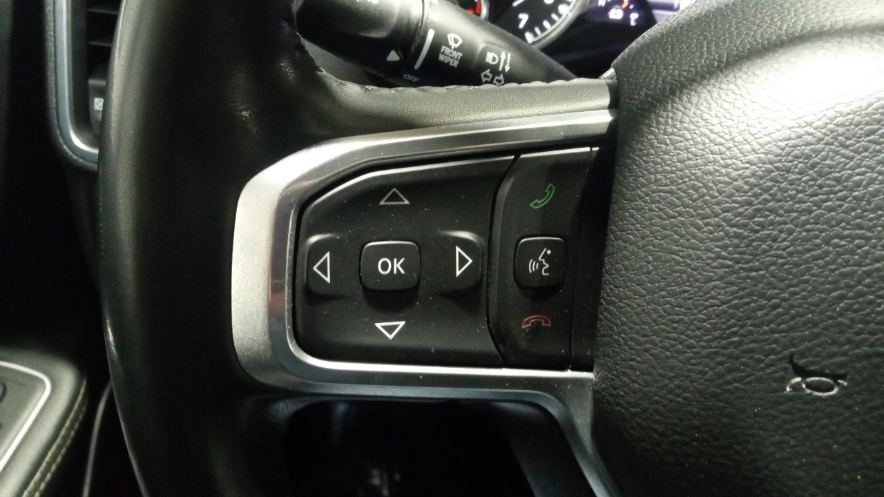 RAM 1500 Laramie 4x4 Crew Cab 5'7" Box 2023