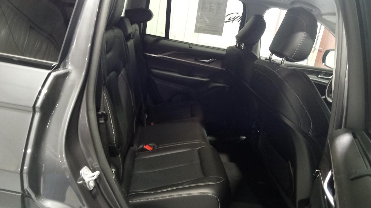 Jeep Grand Cherokee Limited 4x4 2023