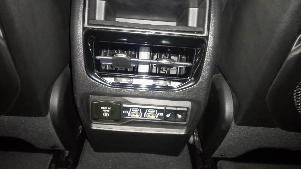 Jeep Grand Cherokee Limited 4x4 2023