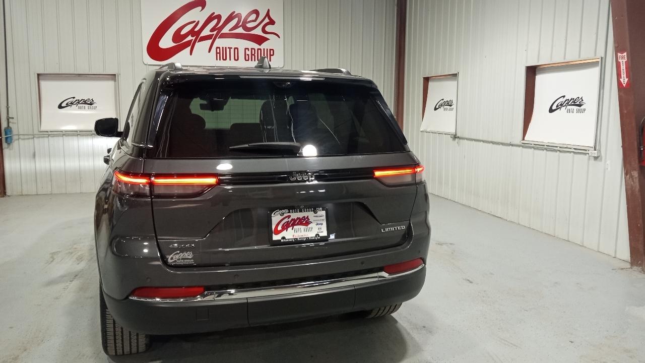 Jeep Grand Cherokee Limited 4x4 2023