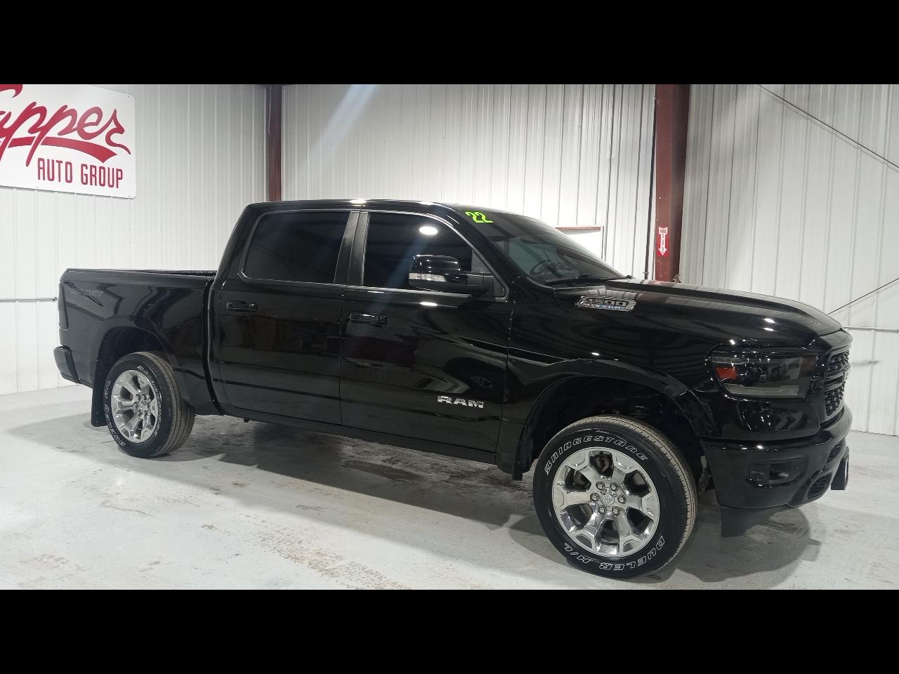RAM 1500 Big Horn 4x4 Crew Cab 5'7" Box 2022