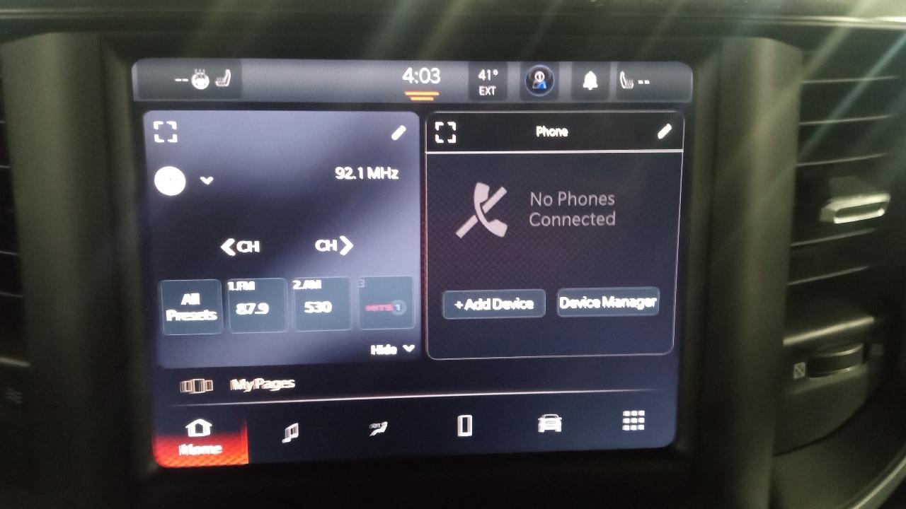 RAM 1500 Big Horn 4x4 Crew Cab 5'7" Box 2022