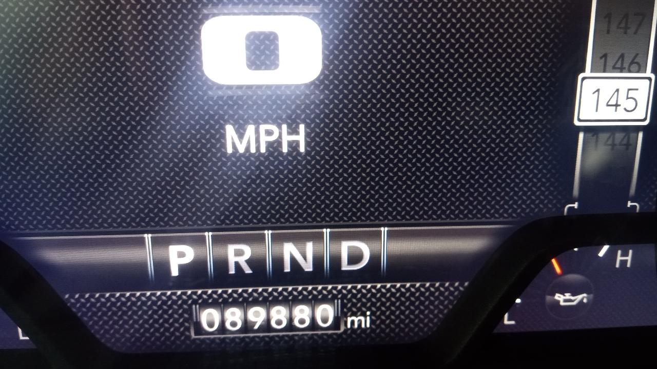 RAM 1500 Big Horn 4x4 Crew Cab 5'7" Box 2022