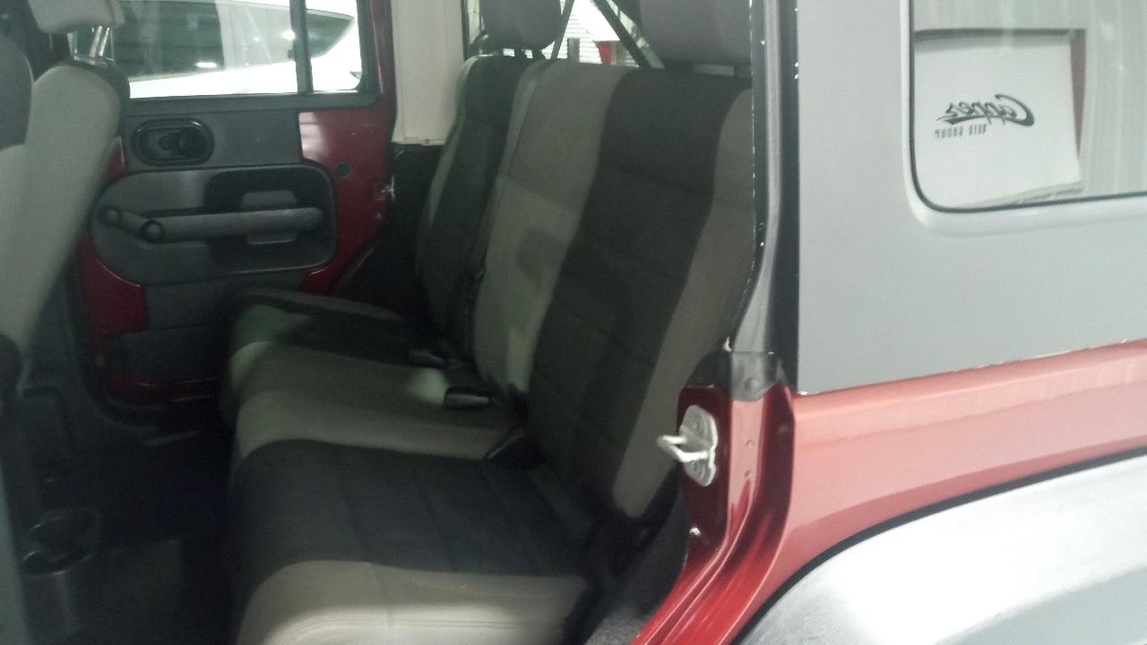 Jeep Wrangler 4WD 4dr Unlimited X 2007