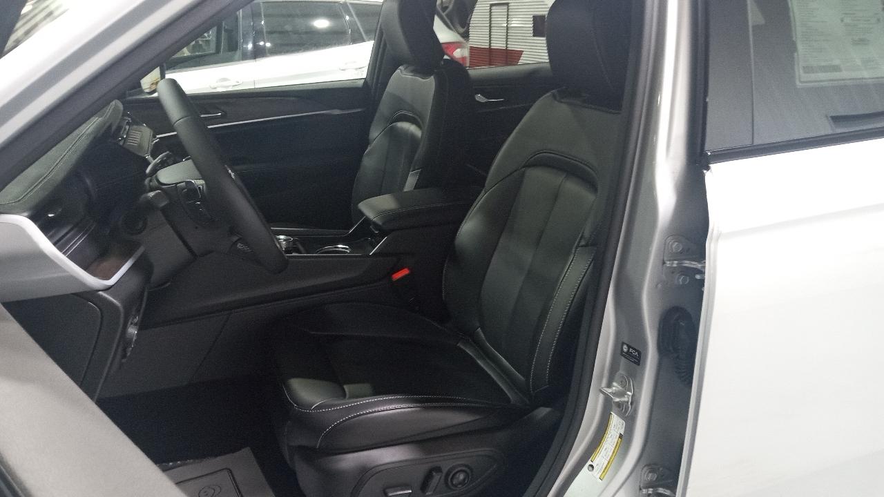 Jeep Grand Cherokee Limited 4x4 2026