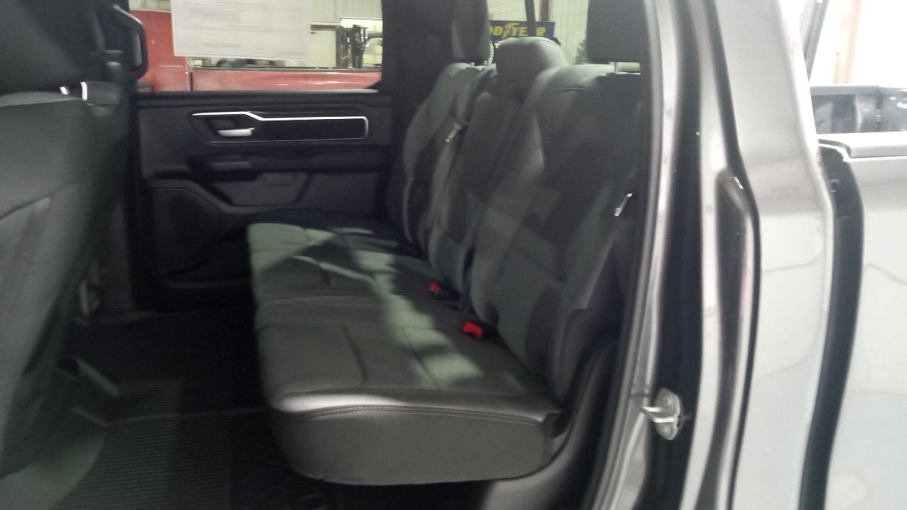 RAM 1500 Big Horn 4x4 Crew Cab 5'7" Box 2026