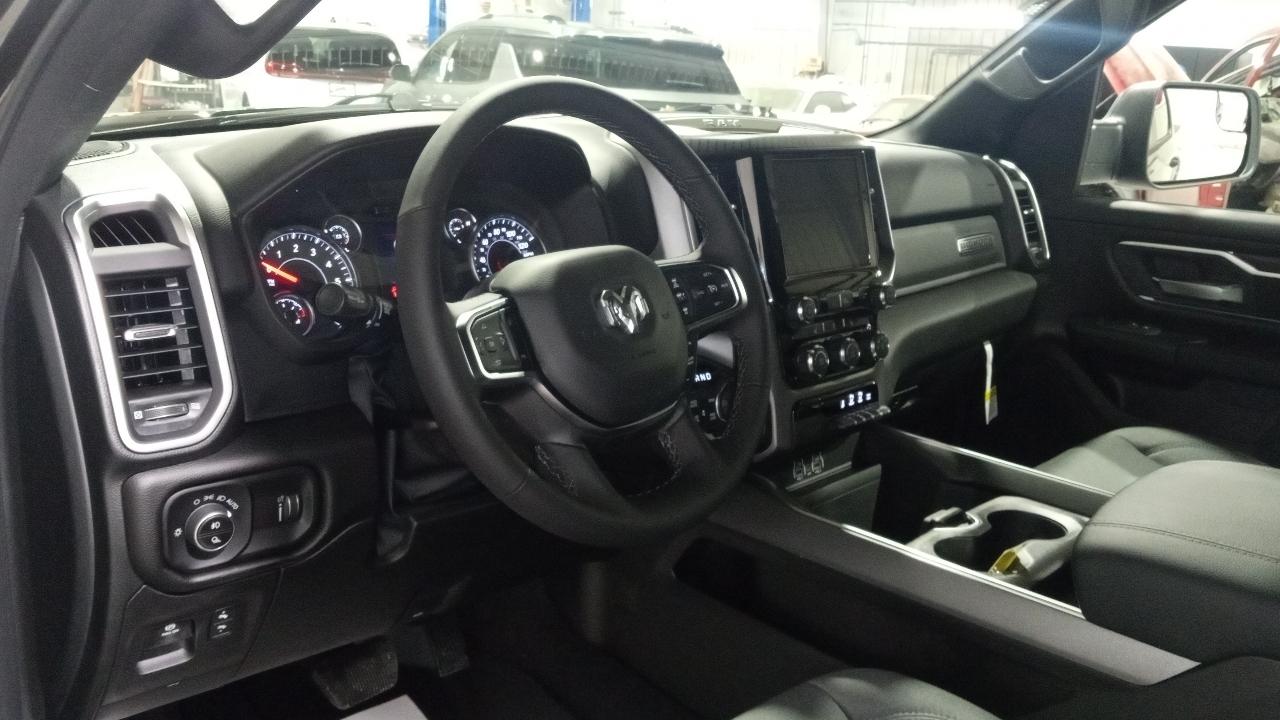 RAM 1500 Big Horn 4x4 Crew Cab 5'7" Box 2026