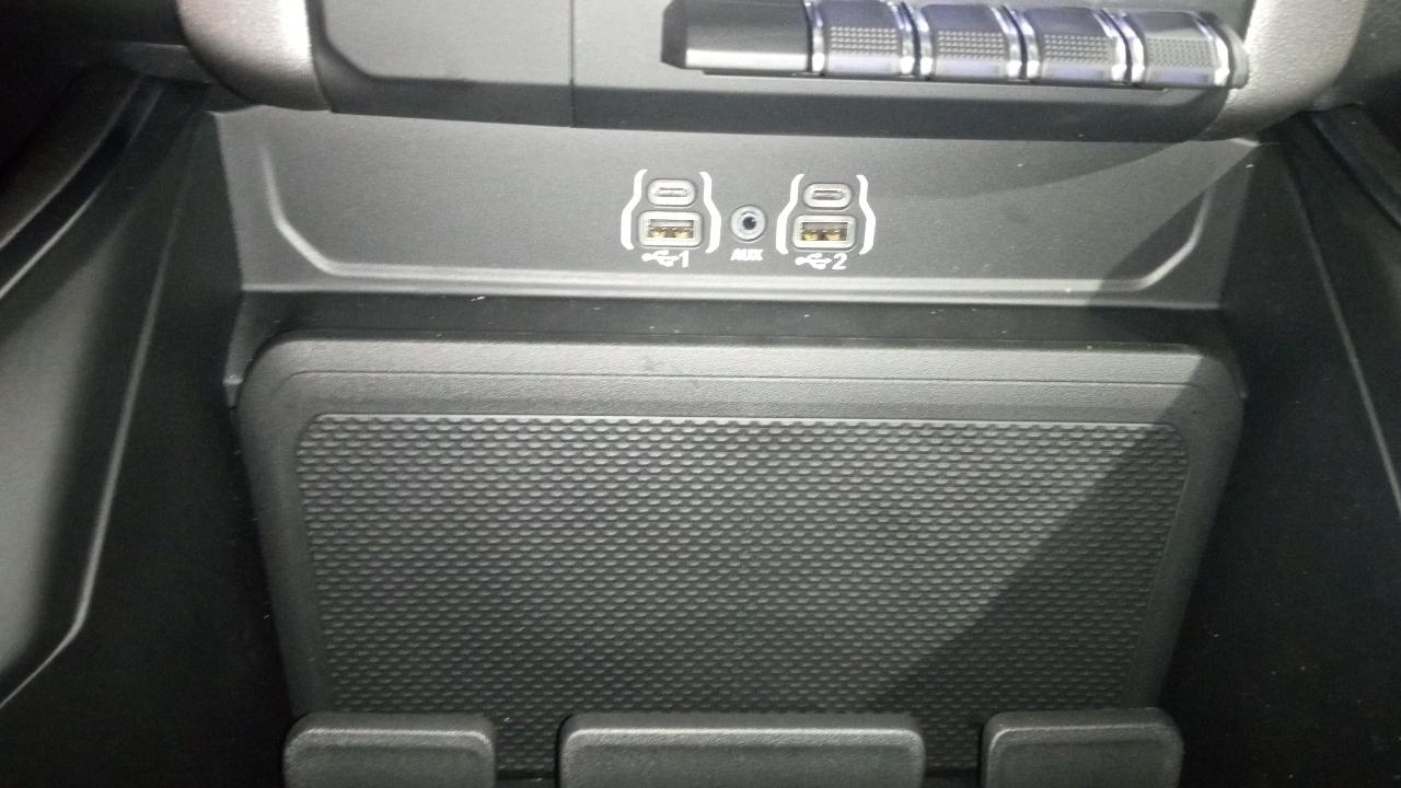 RAM 1500 Big Horn 4x4 Crew Cab 5'7" Box 2026