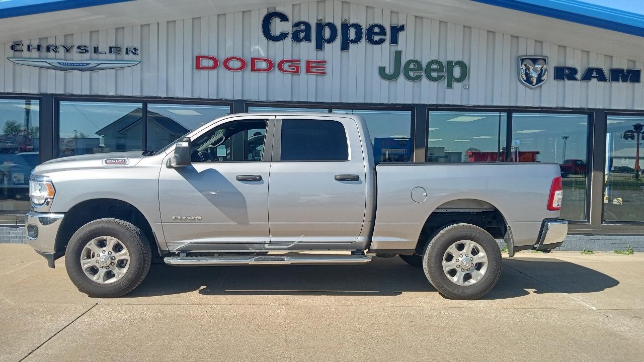 RAM 2500 Big Horn 4x4 Crew Cab 6'4" Box 2024