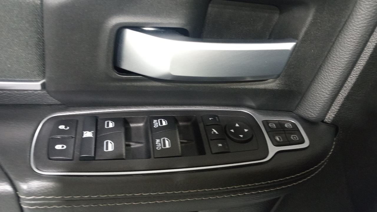 RAM 2500 Big Horn 4x4 Crew Cab 6'4" Box 2024