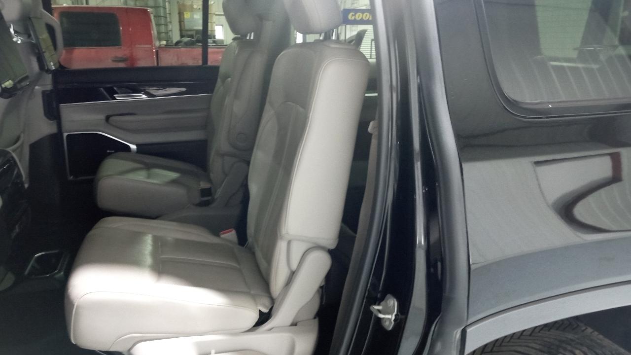 Jeep Wagoneer Series III 4x4 2022