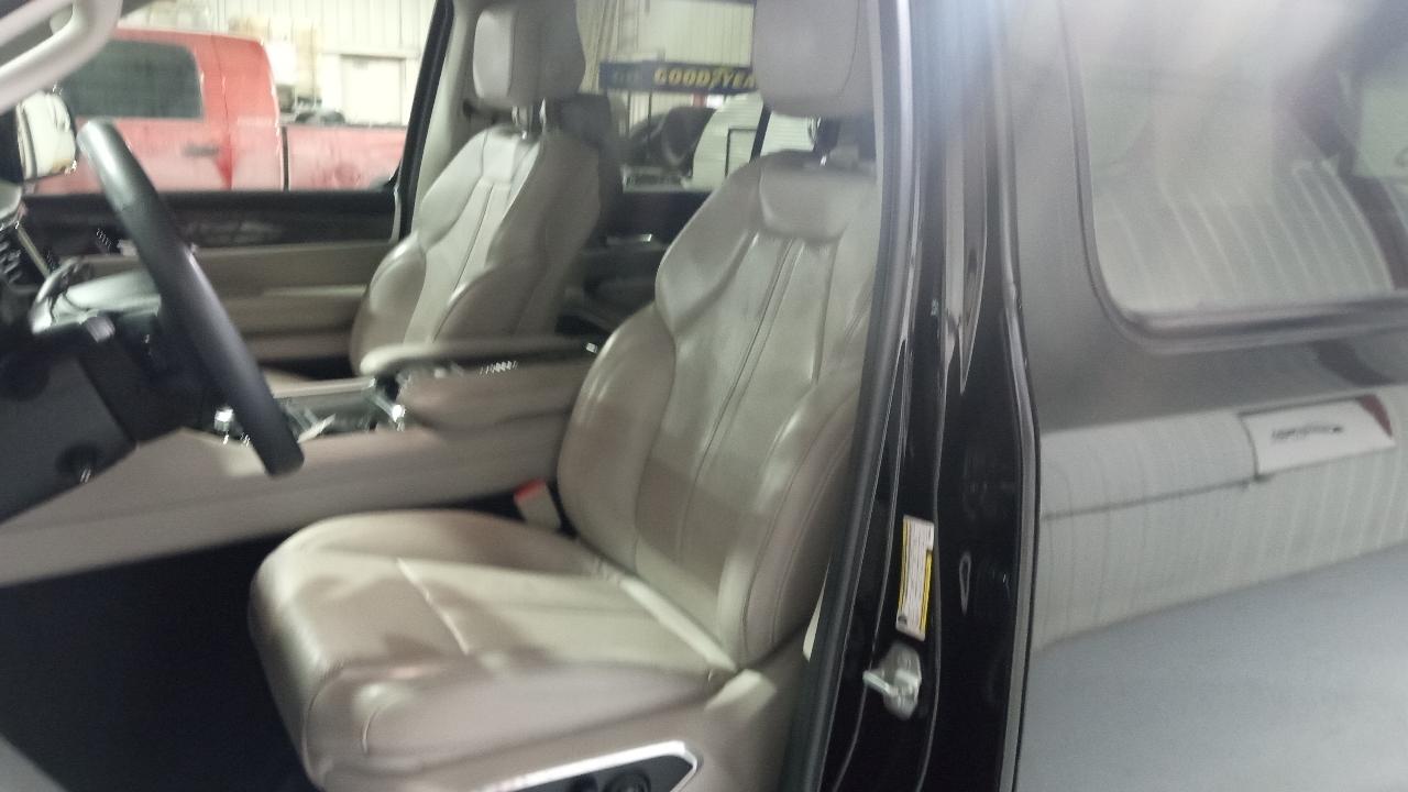 Jeep Wagoneer Series III 4x4 2022