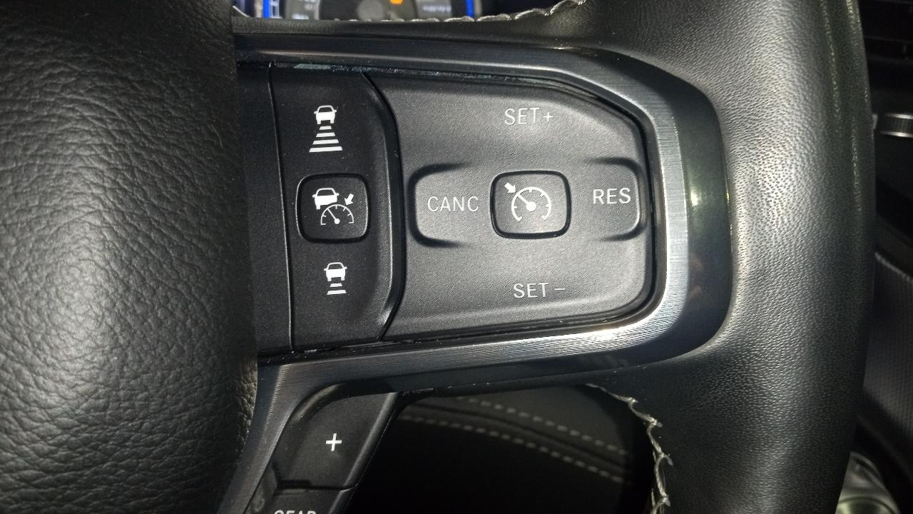 RAM 1500 Limited 4x4 Crew Cab 5'7" Box 2020