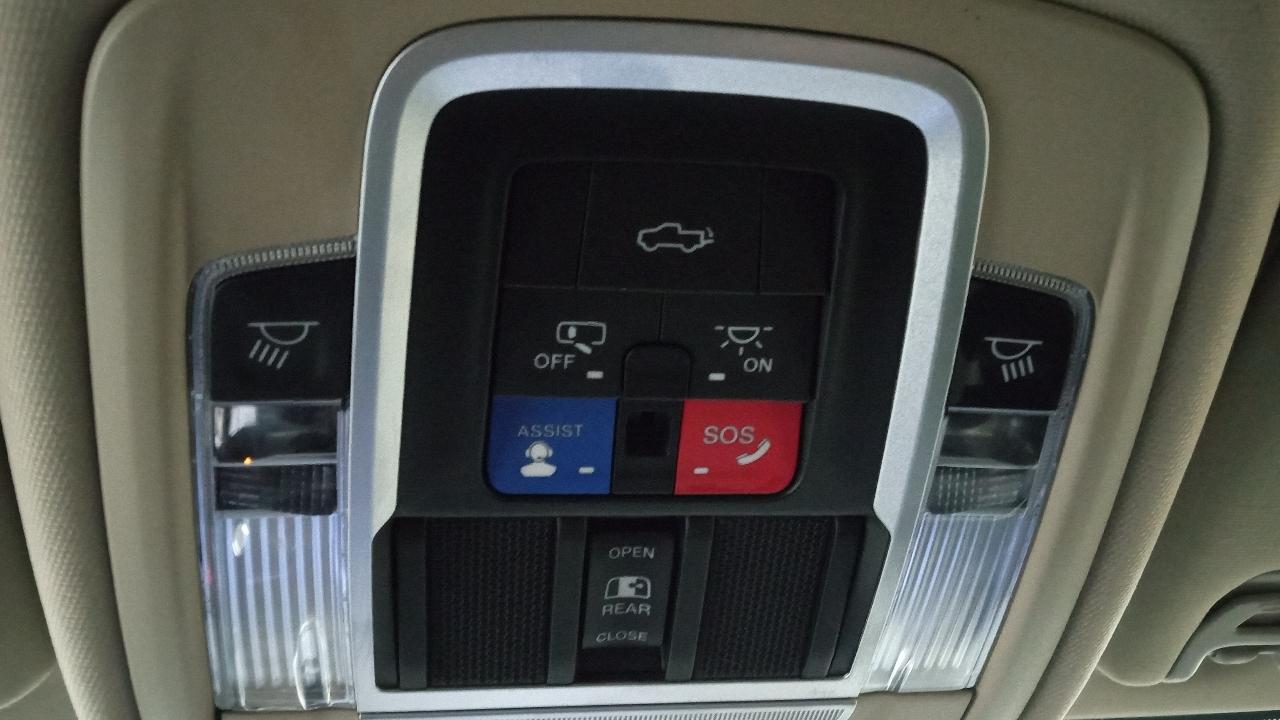 RAM 2500 Laramie 4x4 Crew Cab 6'4" Box 2020