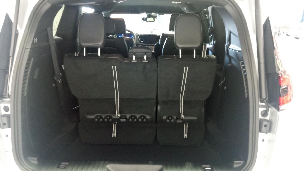 Chrysler Pacifica Select FWD 2026