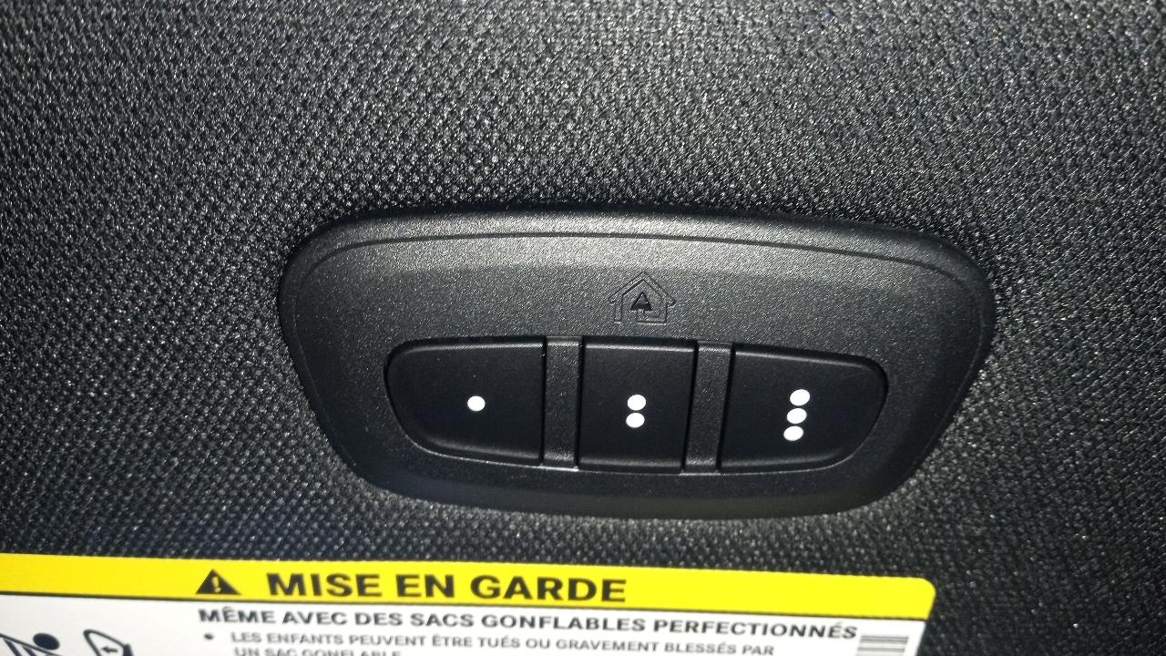 Chrysler Pacifica Select FWD 2026