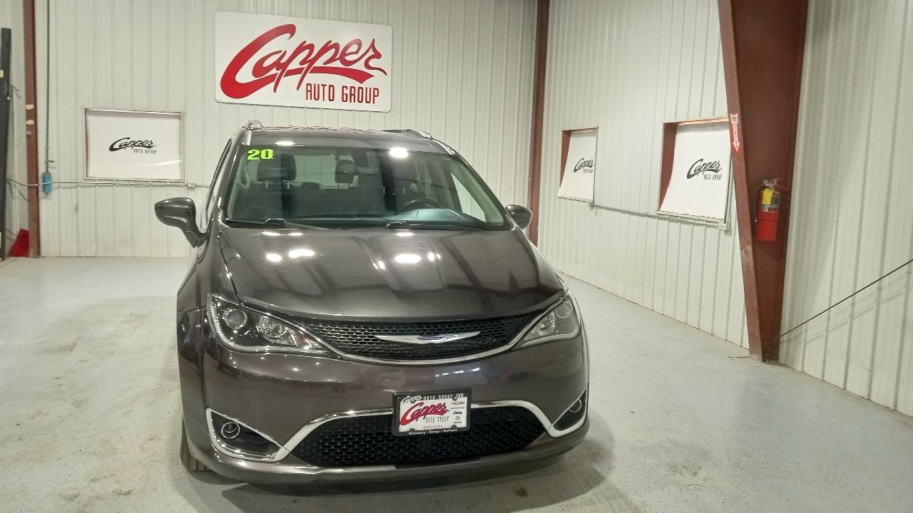 Chrysler Pacifica Touring L Plus FWD 2020