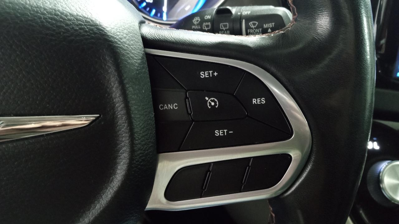 Chrysler Pacifica Touring L Plus FWD 2020