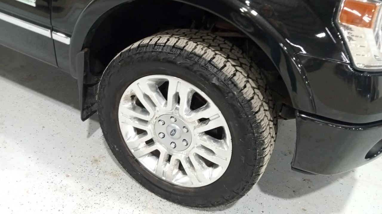 Ford F-150 4WD SuperCrew 145" Platinum 2013