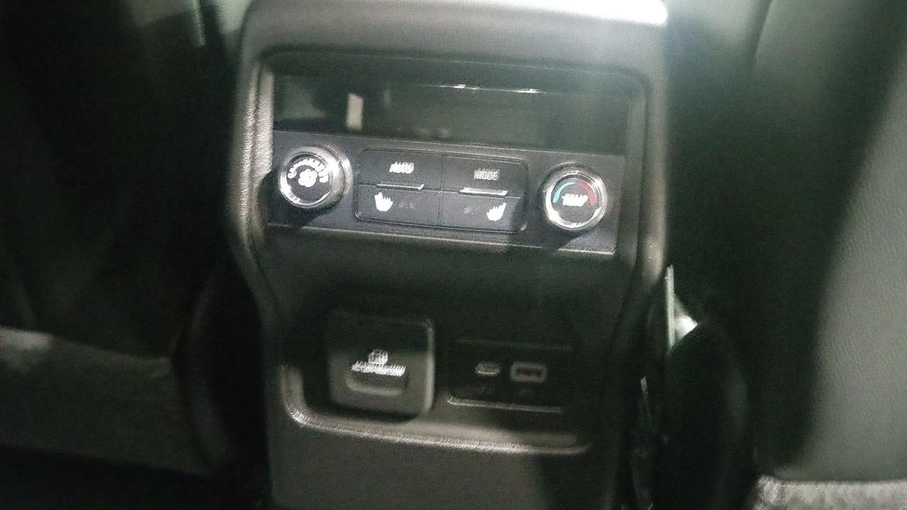 GMC Acadia AWD 4dr Denali 2021