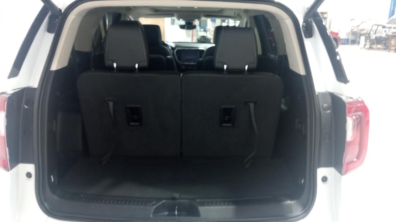 GMC Acadia AWD 4dr Denali 2021