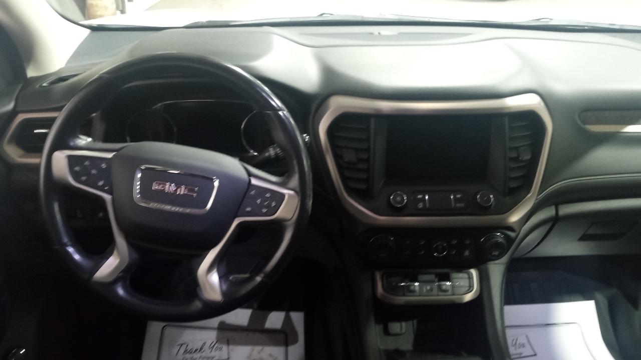 GMC Acadia AWD 4dr Denali 2021