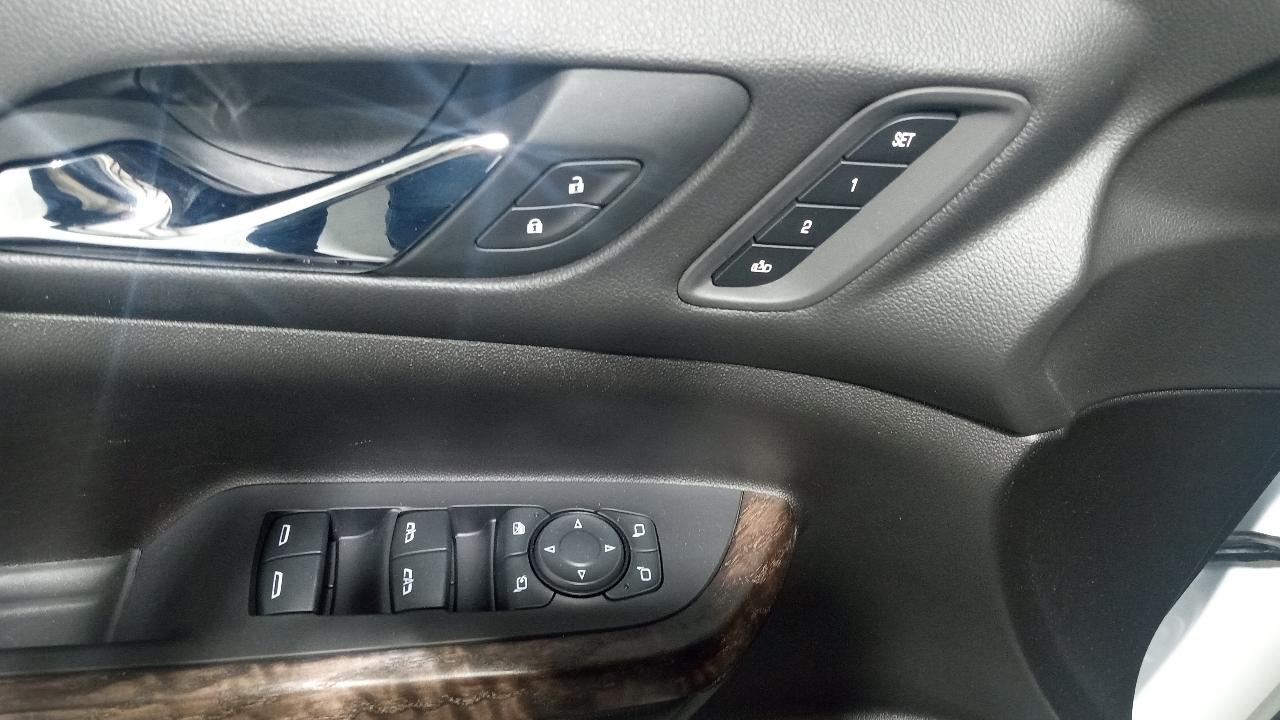 GMC Acadia AWD 4dr Denali 2021