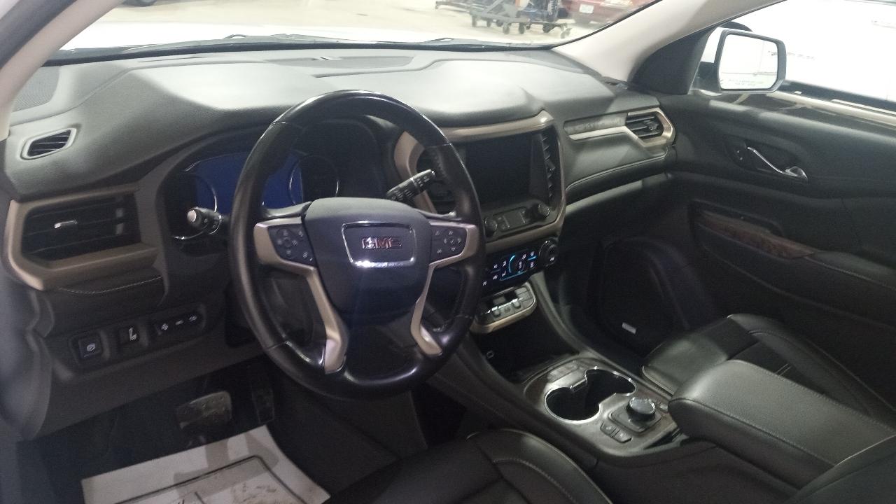 GMC Acadia AWD 4dr Denali 2021