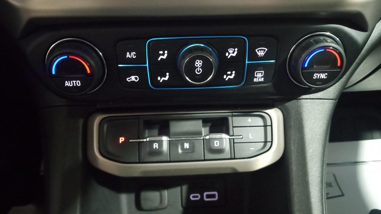 GMC Acadia AWD 4dr Denali 2021