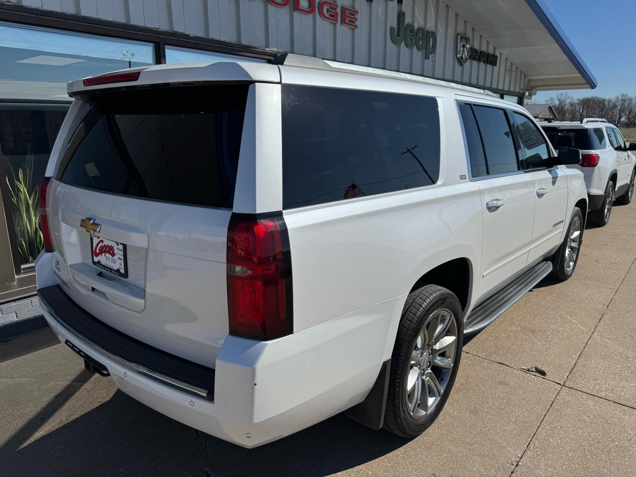 Chevrolet Suburban 4WD 4dr 1500 LTZ 2016