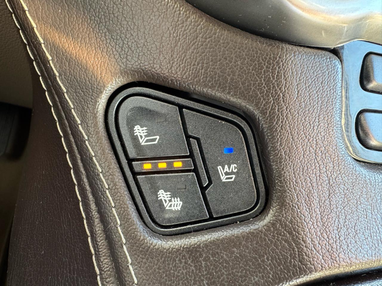 Chevrolet Suburban 4WD 4dr 1500 LTZ 2016