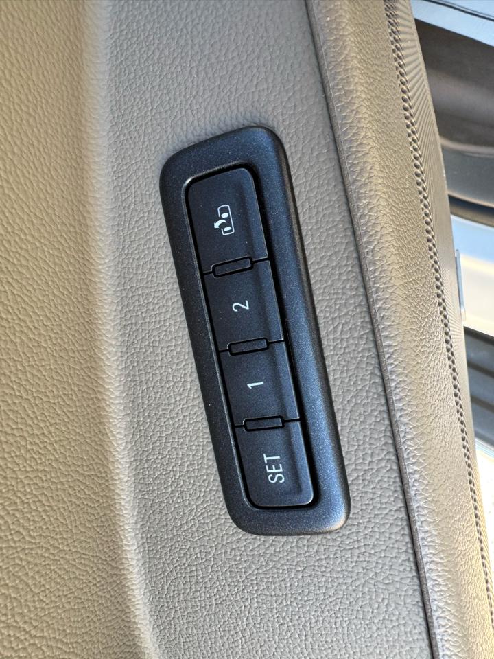 Chevrolet Suburban 4WD 4dr 1500 LTZ 2016