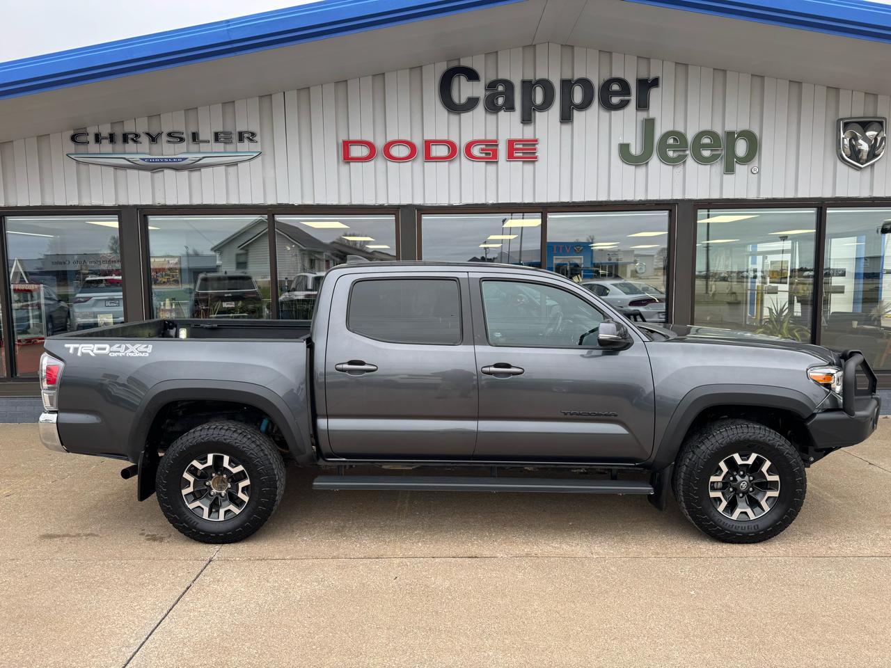 Toyota Tacoma 4WD TRD Off Road Double Cab 5' Bed V6 MT (Natl) 2021
