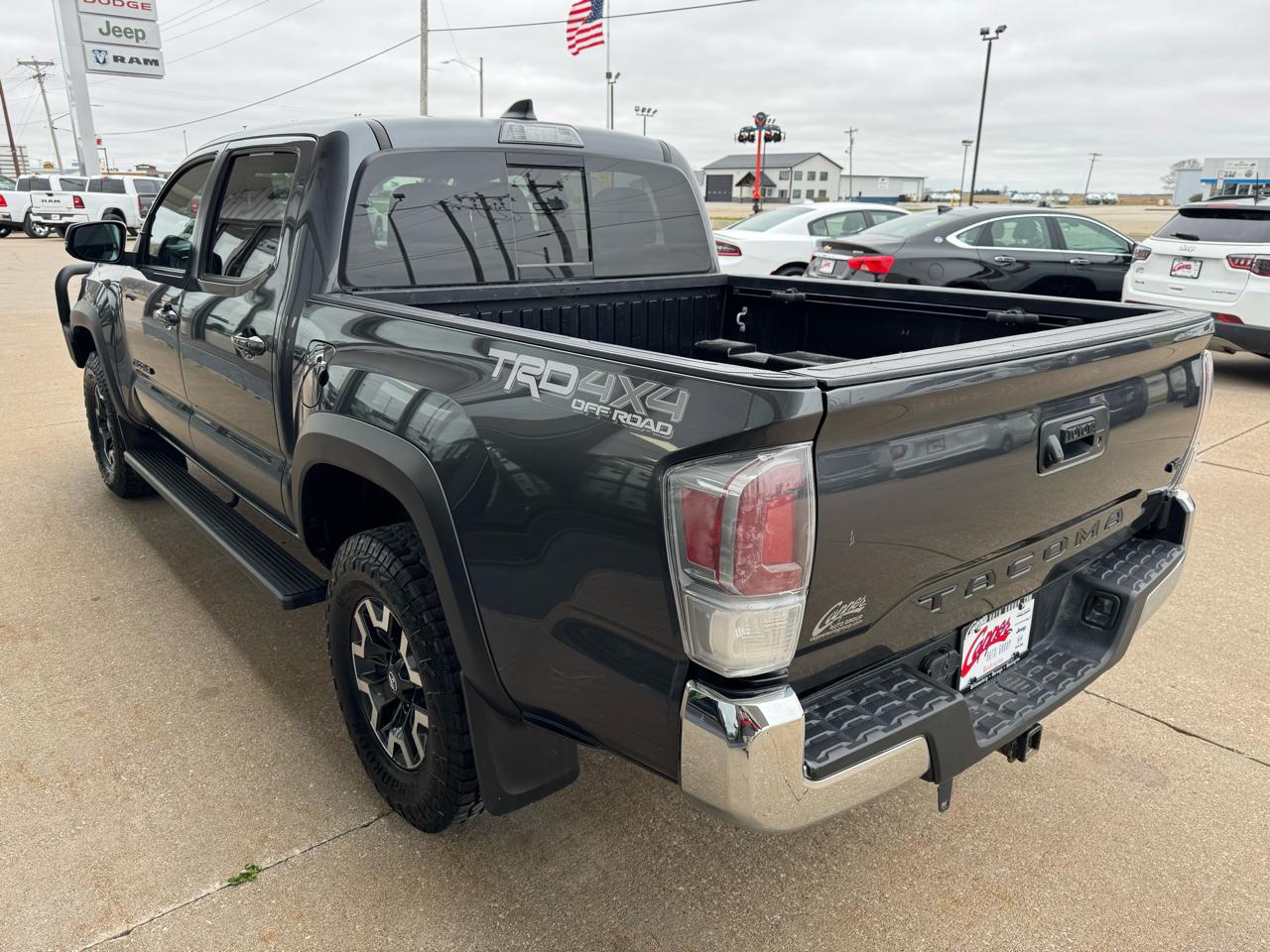 Toyota Tacoma 4WD TRD Off Road Double Cab 5' Bed V6 MT (Natl) 2021