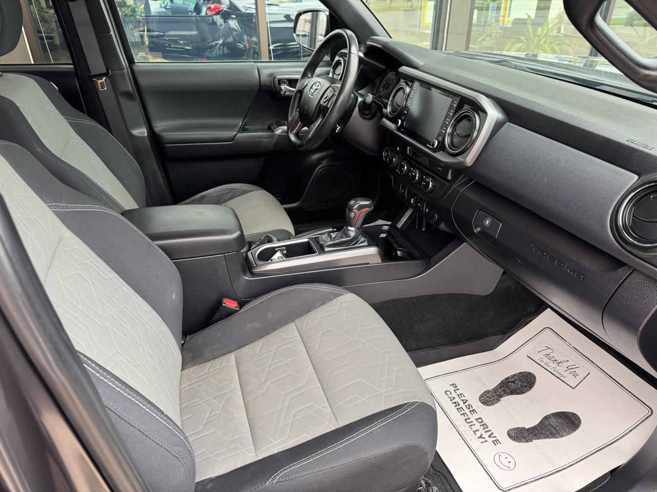 Toyota Tacoma 4WD TRD Off Road Double Cab 5' Bed V6 MT (Natl) 2021