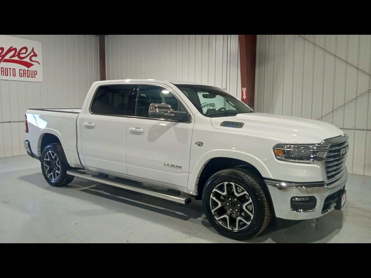 2026 RAM 1500 Laramie 4x4 Crew Cab 5'7" Box