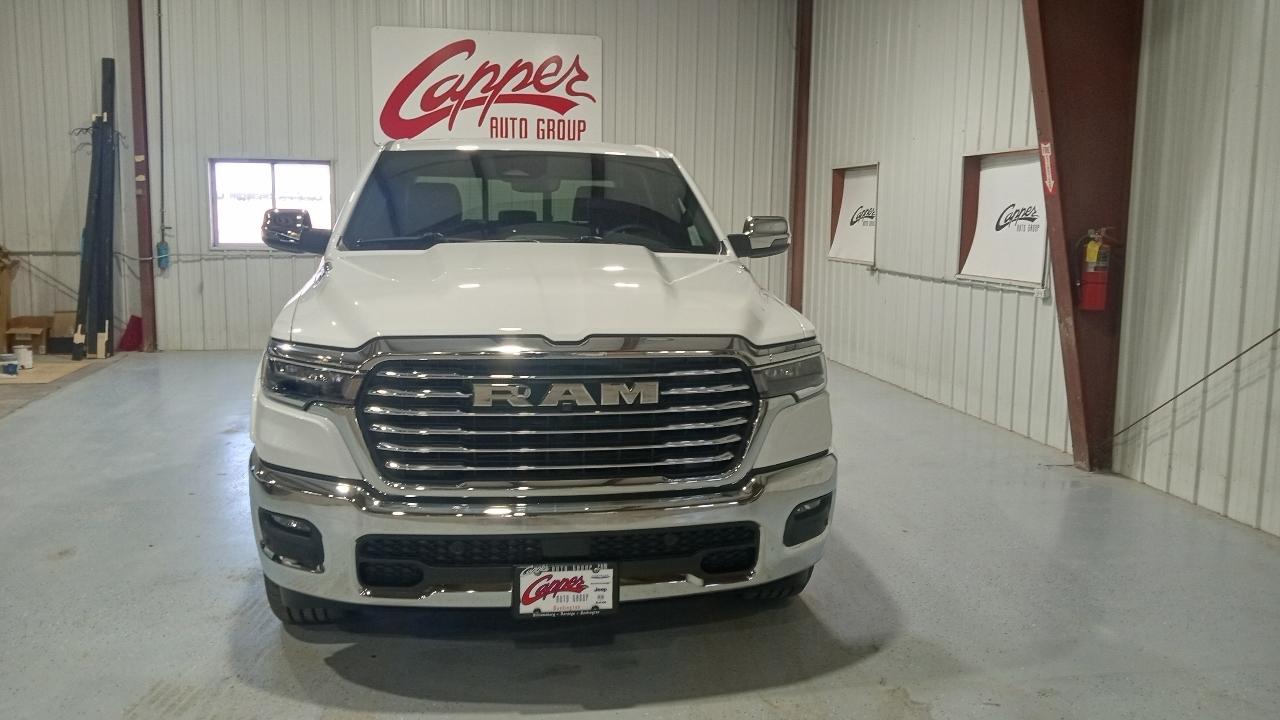 RAM 1500 Laramie 4x4 Crew Cab 5'7" Box 2026