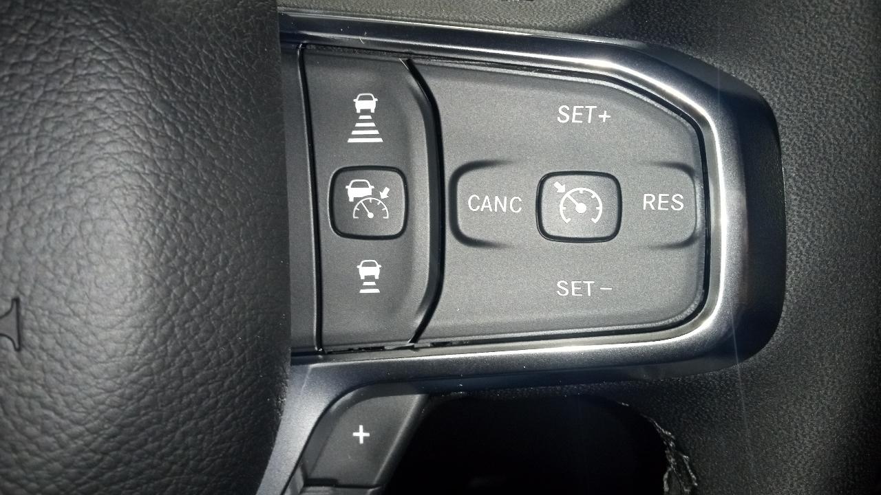 RAM 1500 Laramie 4x4 Crew Cab 5'7" Box 2026