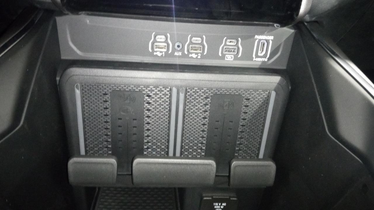 RAM 1500 Laramie 4x4 Crew Cab 5'7" Box 2026