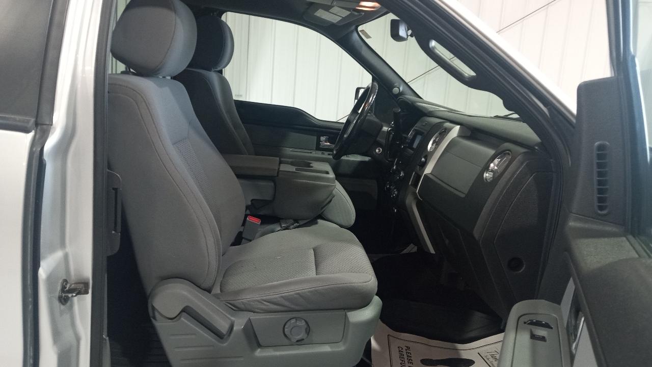 Ford F-150 4WD SuperCab 145" Lariat 2014