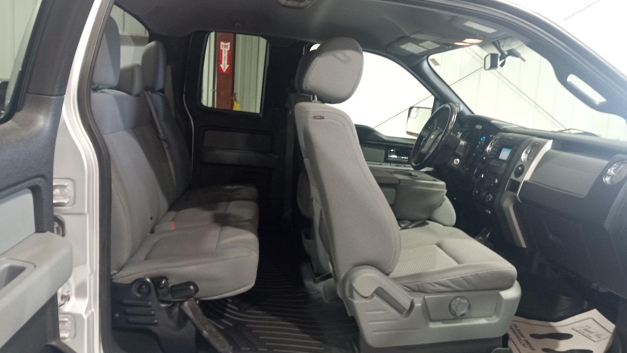 Ford F-150 4WD SuperCab 145" Lariat 2014