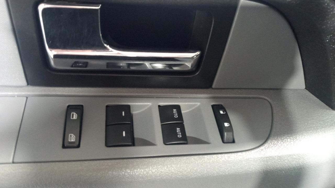 Ford F-150 4WD SuperCab 145" Lariat 2014