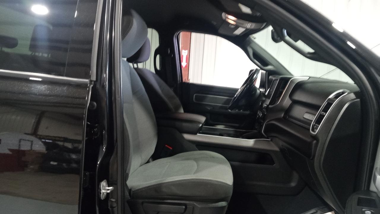 RAM 2500 Big Horn 4x4 Crew Cab 6'4" Box 2022