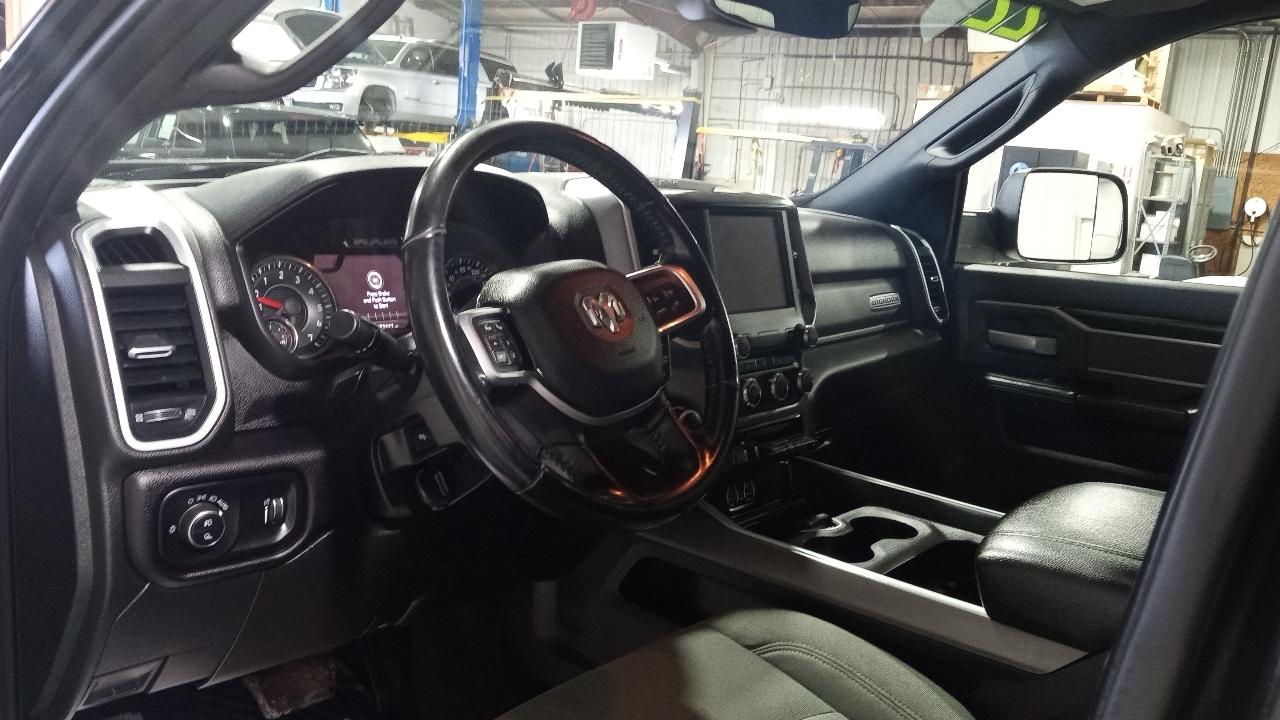 RAM 2500 Big Horn 4x4 Crew Cab 6'4" Box 2022