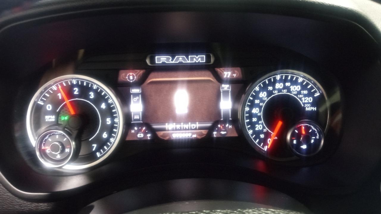 RAM 2500 Big Horn 4x4 Crew Cab 6'4" Box 2022