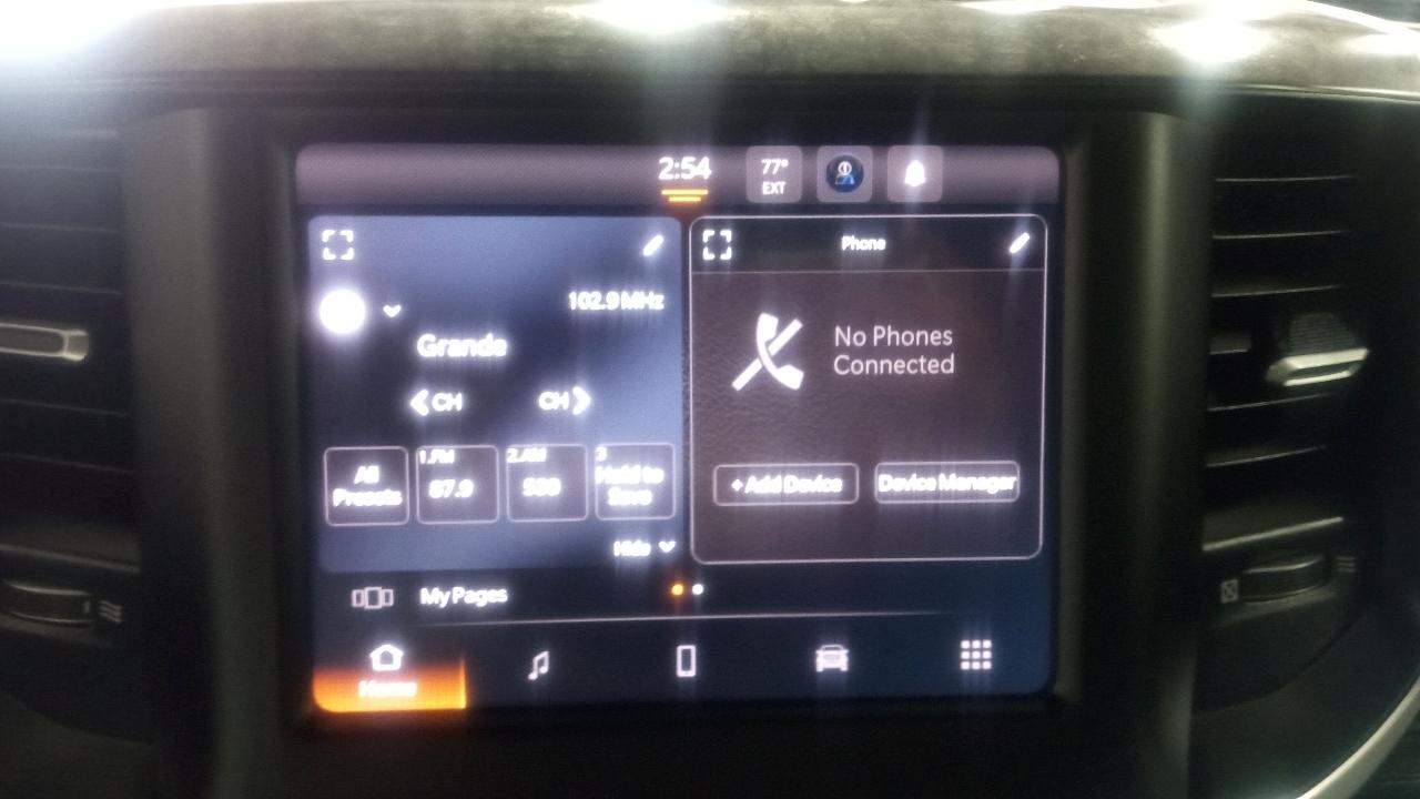 RAM 2500 Big Horn 4x4 Crew Cab 6'4" Box 2022